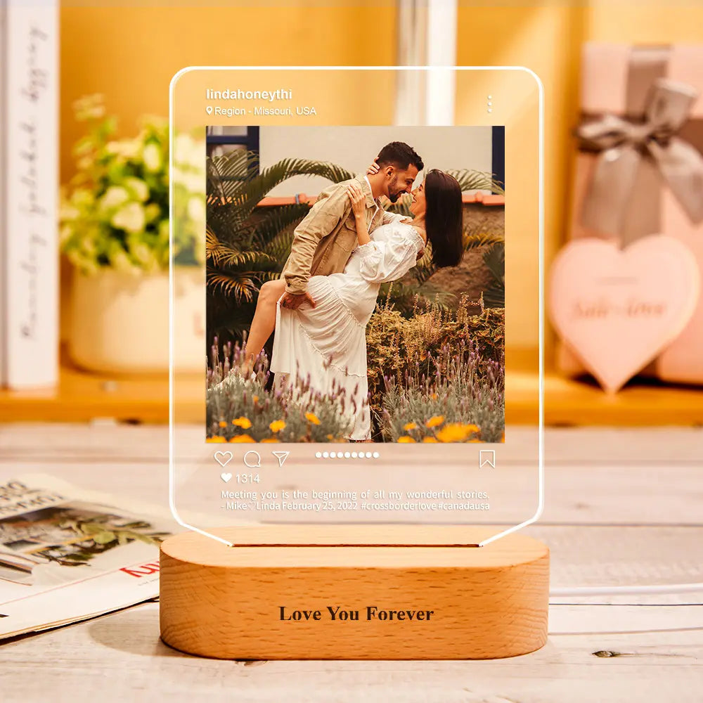 Social Style Wood Night Light